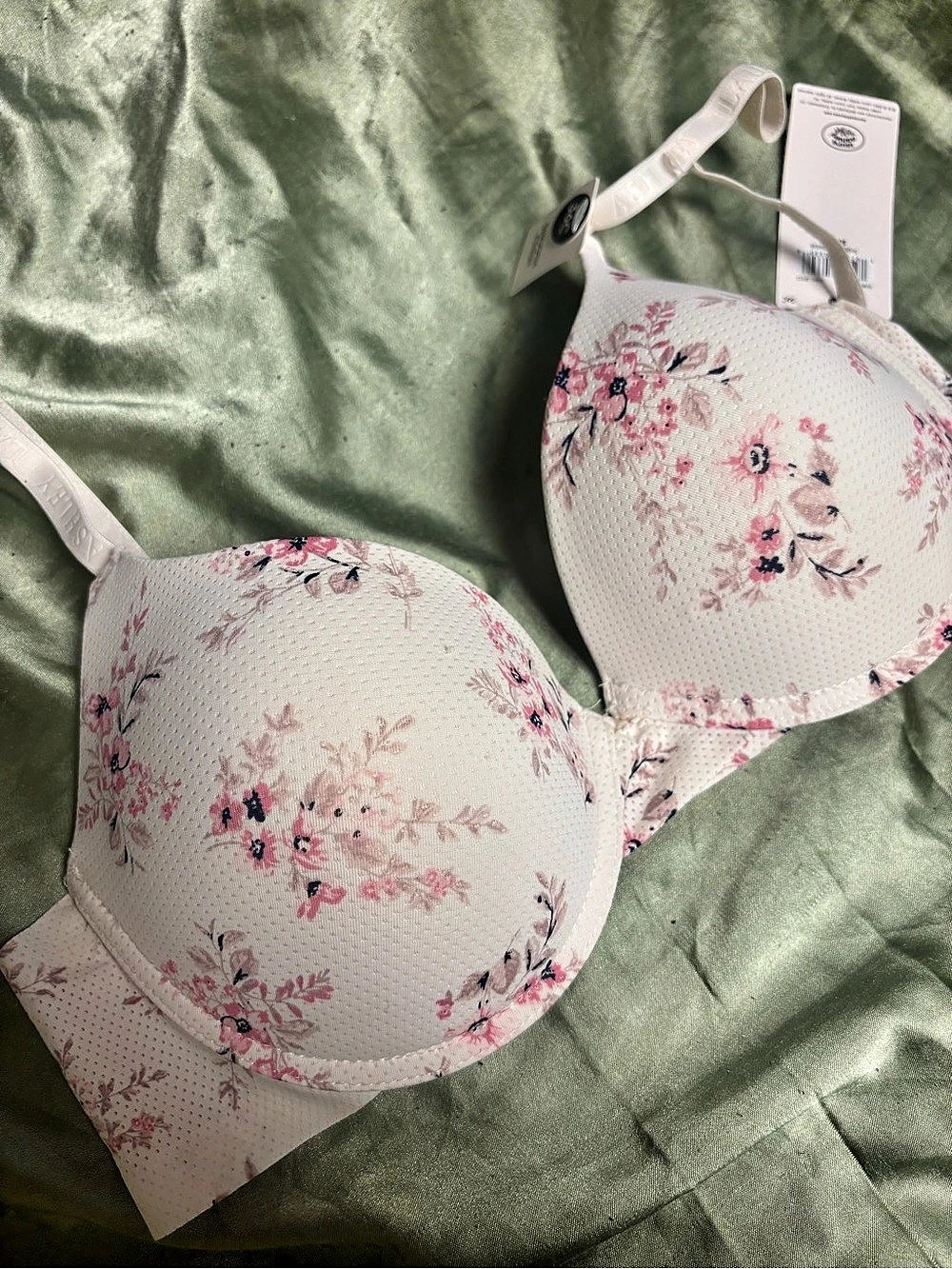 Laura Ashley Smooth Finish Molded Bra Floral Pink & White 36C